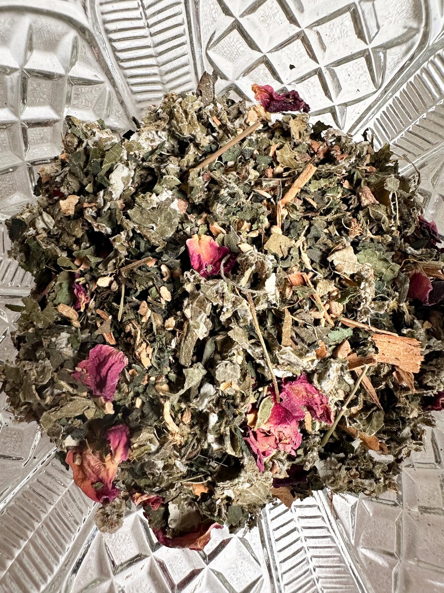 Divine Mother // Organic Loose Leaf Herbal Tea for Postpartum Recovery, Hormone Balance & Reproductive Health