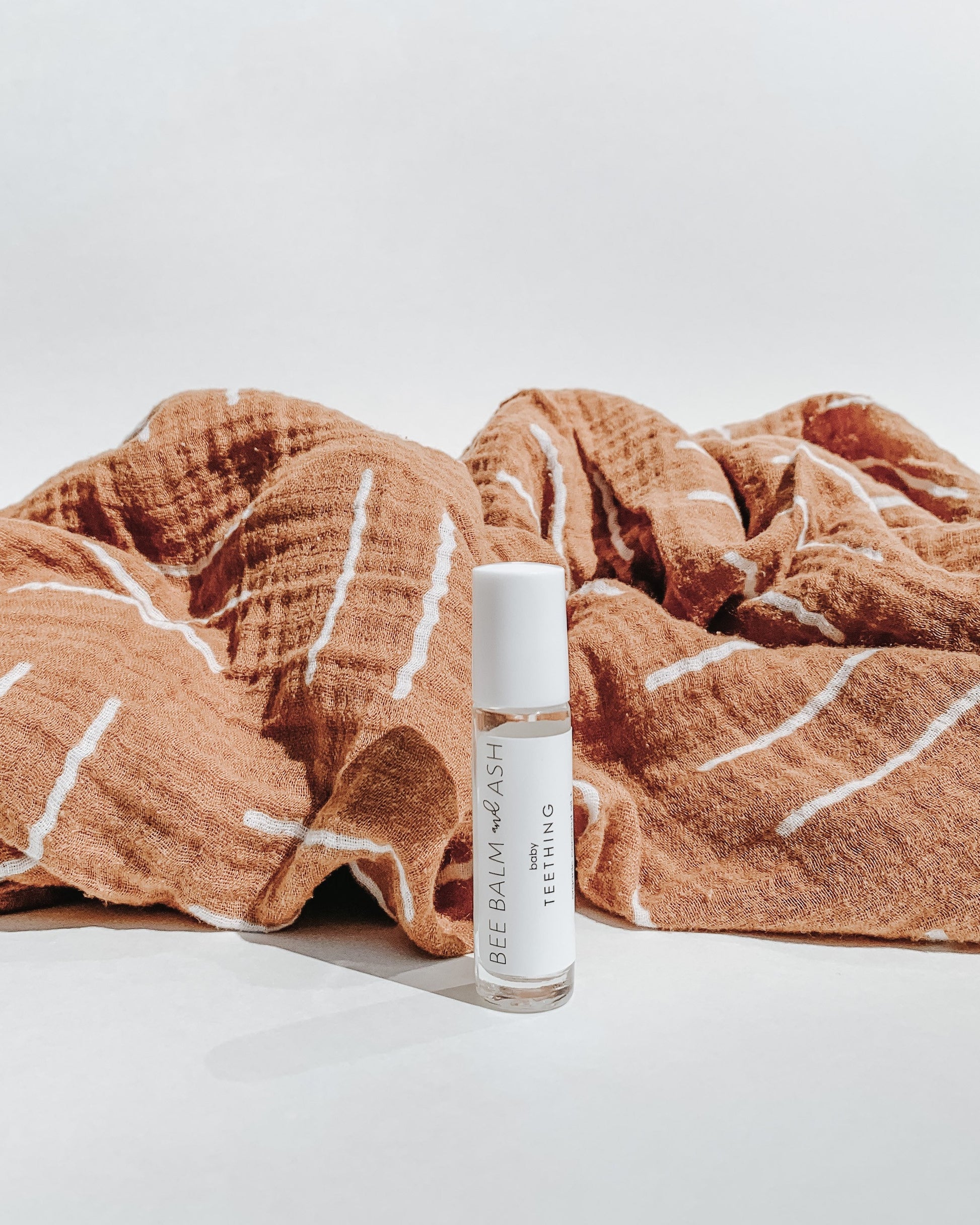 Teething // Baby // Holistic Wellness Remedies for Cutting Teeth, Pain Relief, Plant-Based, Organic, Baby-Safe Essential Oil Roller